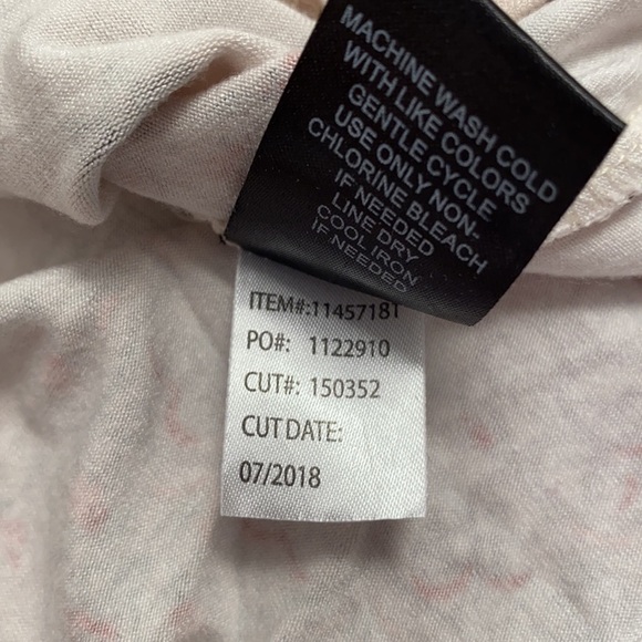 Torrid multicolor soft boho flutter sleeve top - Picture 12 of 13